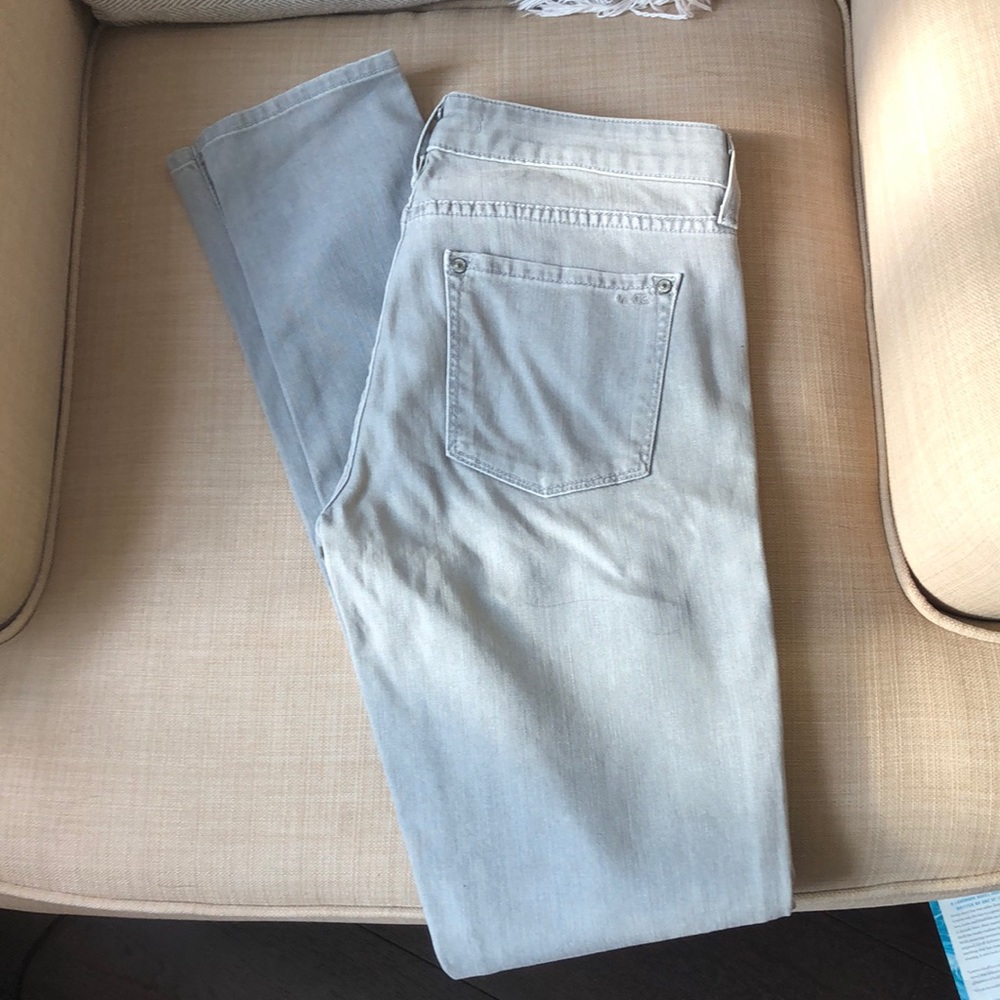 NWOT Vince skinny jeans in light grey
